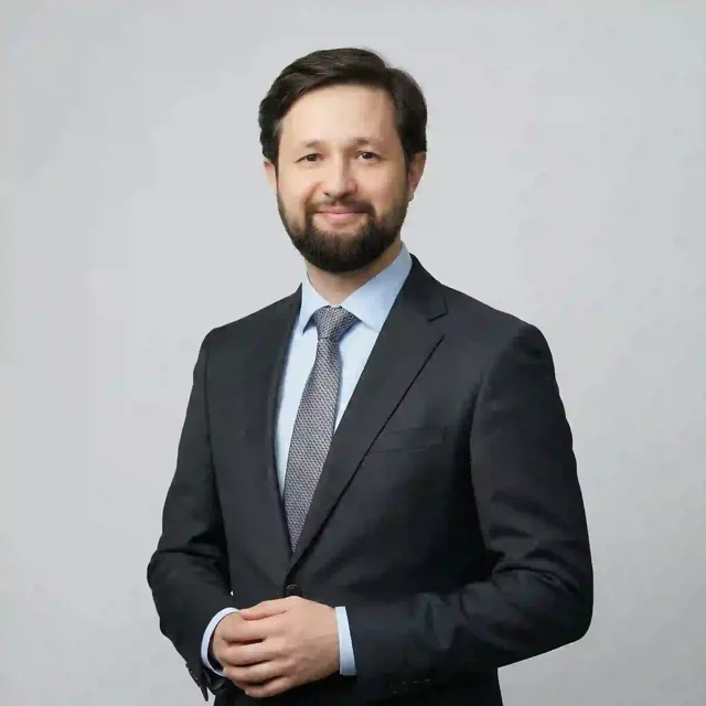 Руслан Талипов